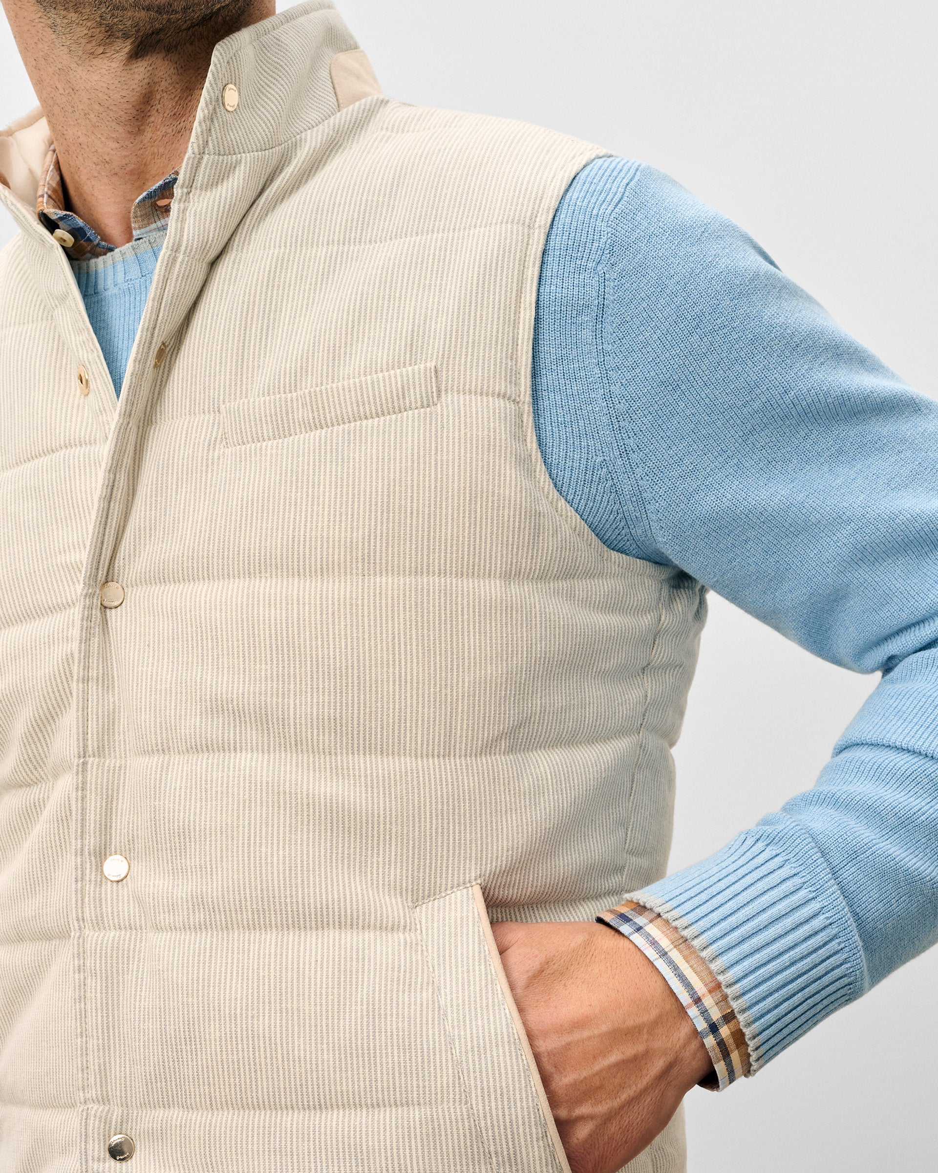 Sandhills Reversible Snap Front Vest - Image 4