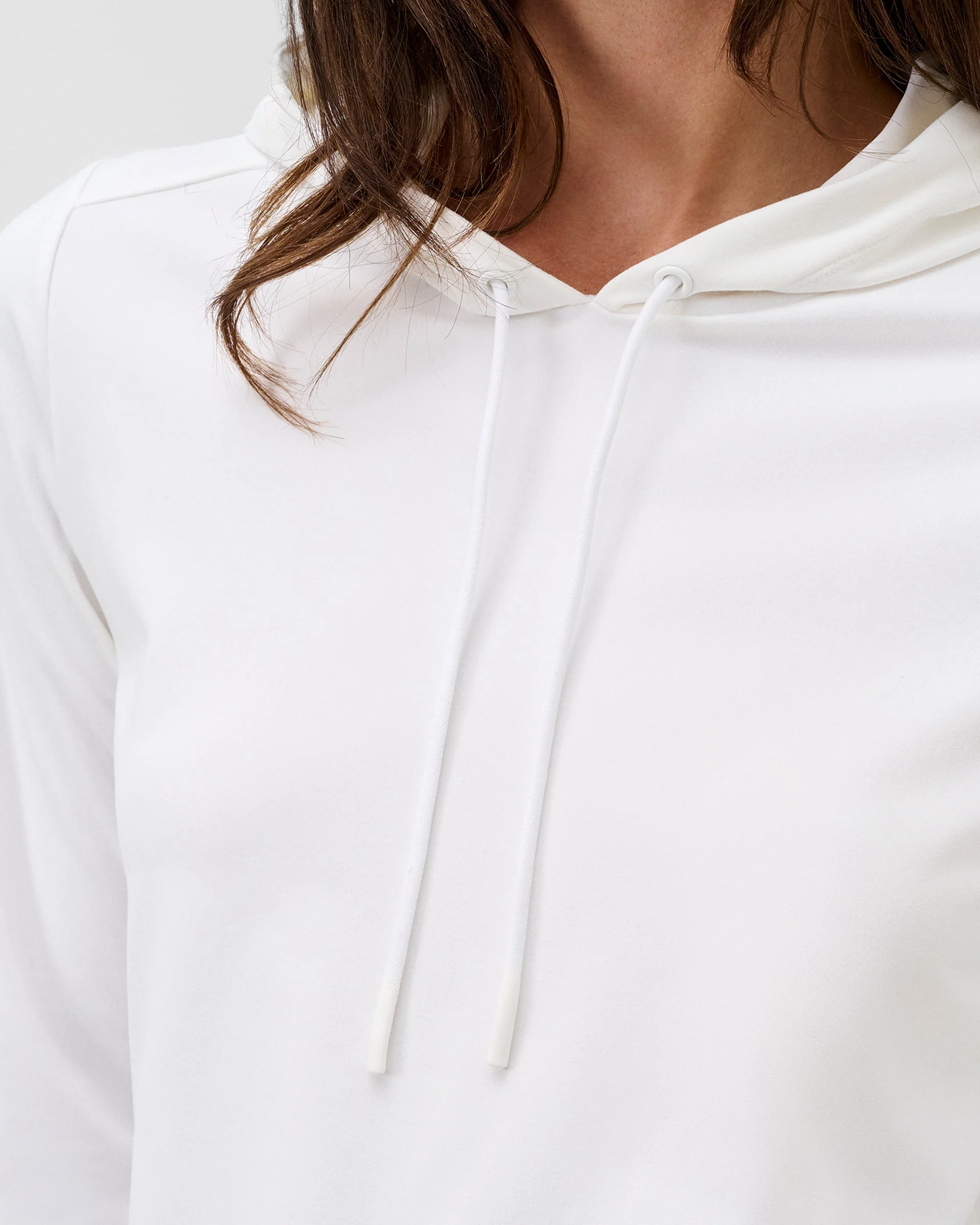Nalla Performance Hoodie - Image 3