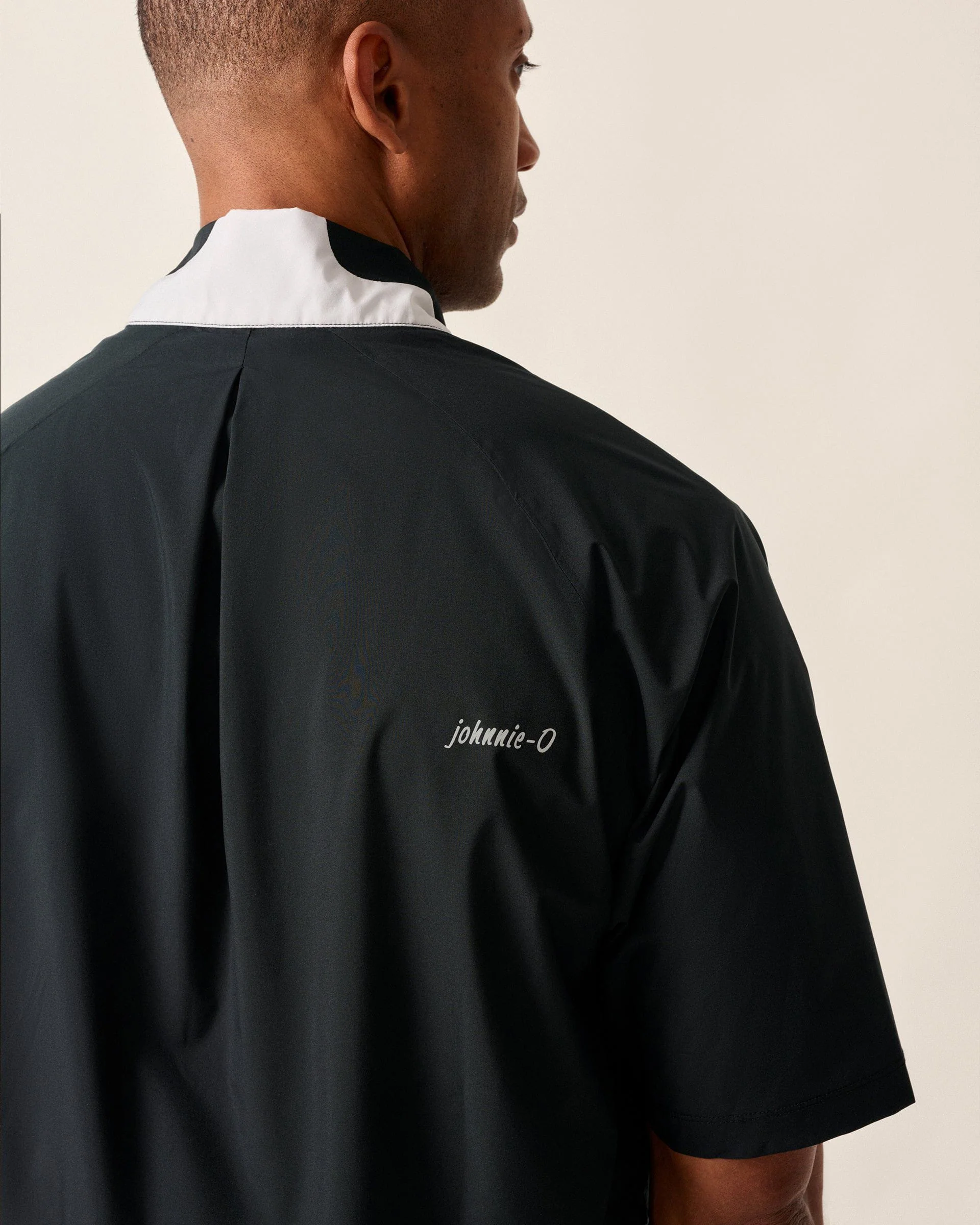 Stealth Stowable Short Sleeve Rain Jacket - Image 6
