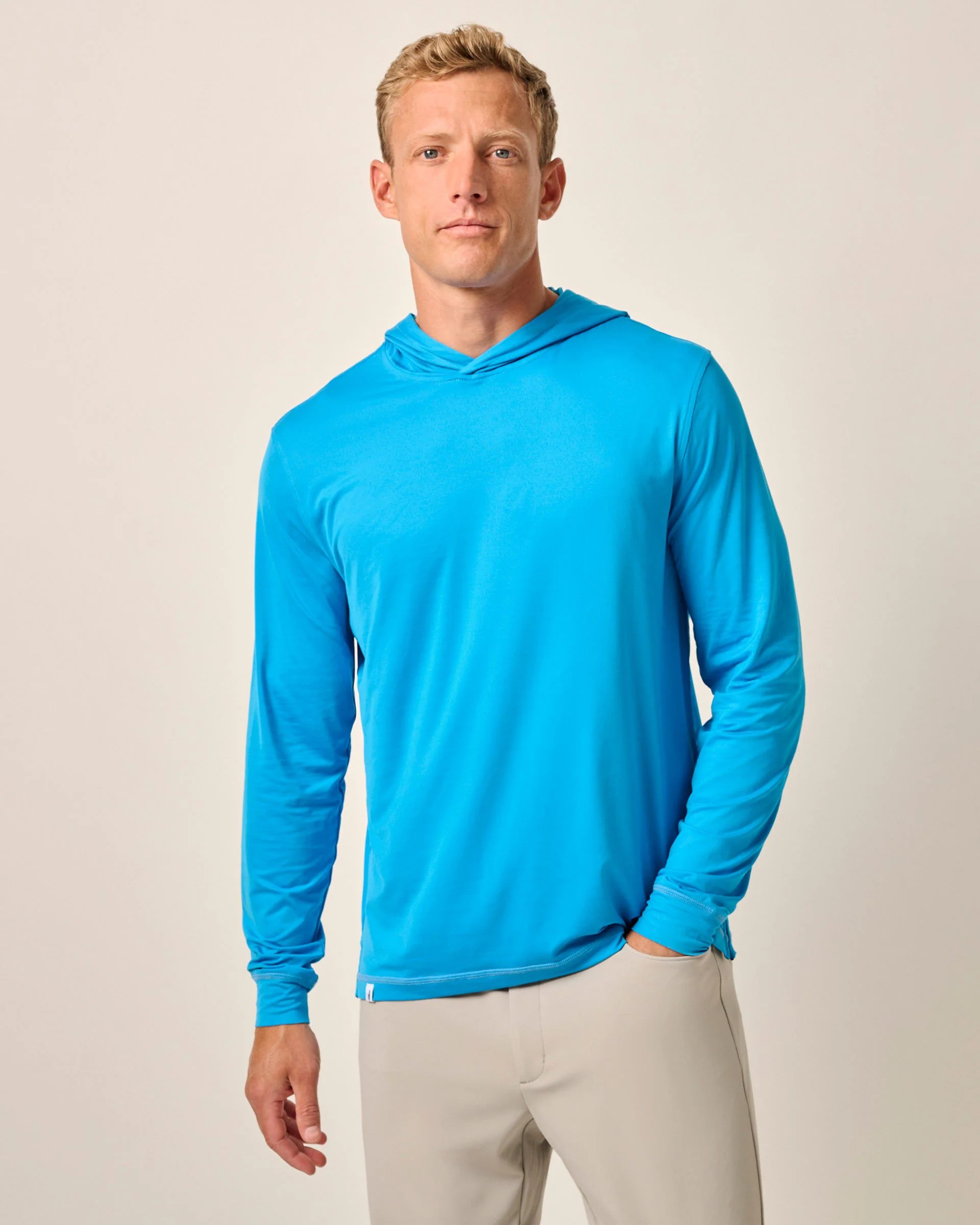 Talon Featherweight Performance Hoodie - Solid