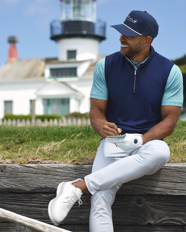 The Motion 1/4 Zip Performance Vest - Image 2